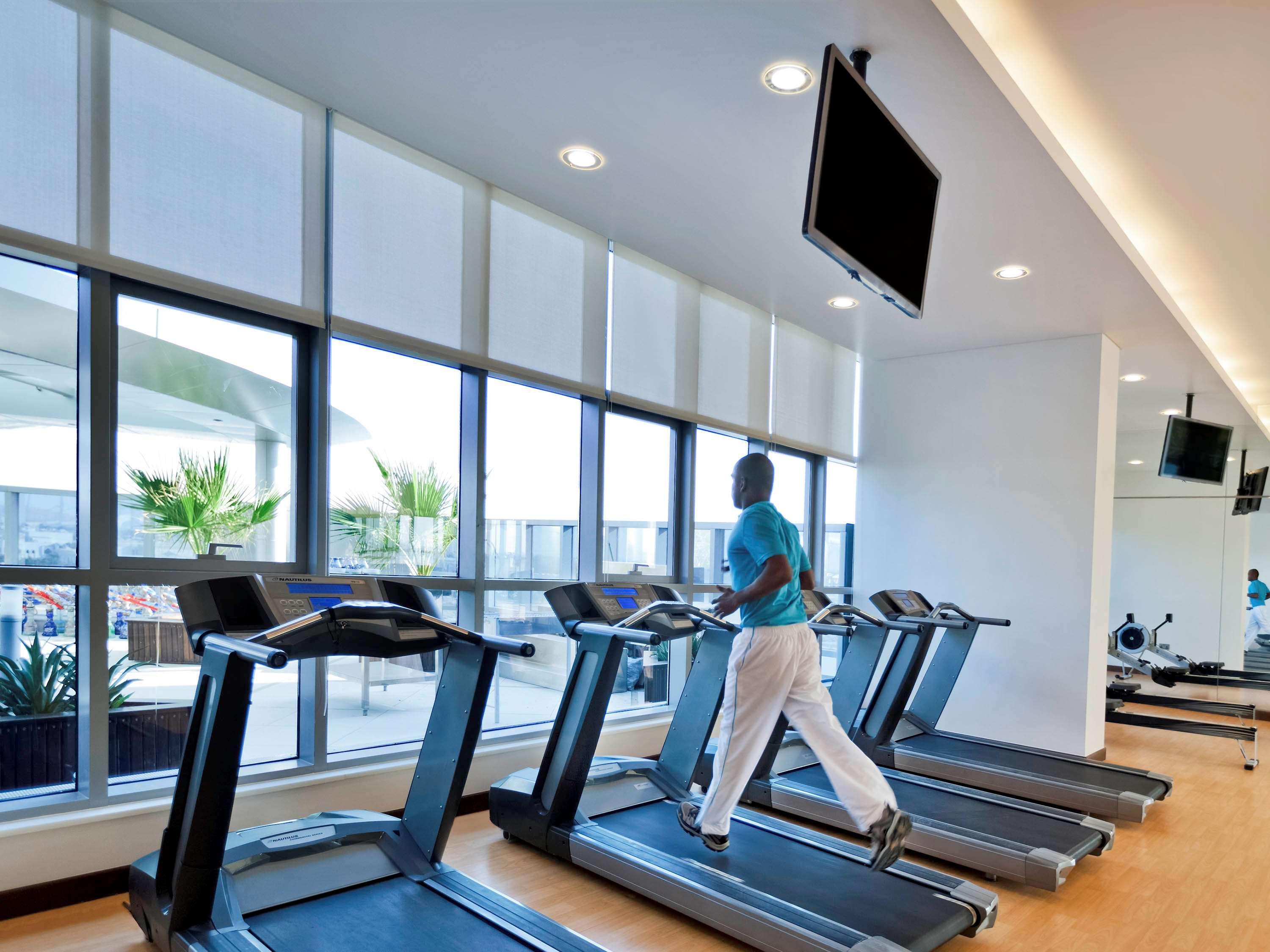 Novotel Abu Dhabi Gate Bagian luar foto